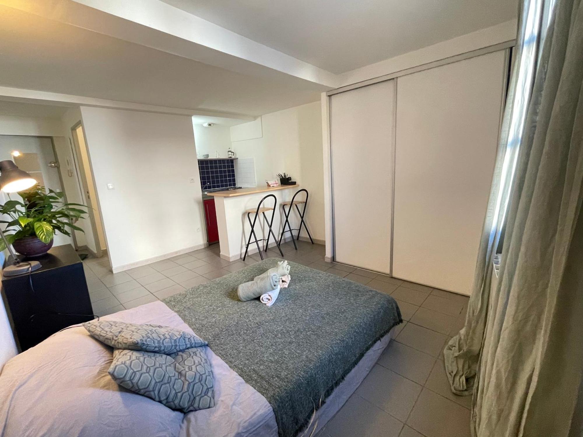 Studio Au Coeur De Appartement *